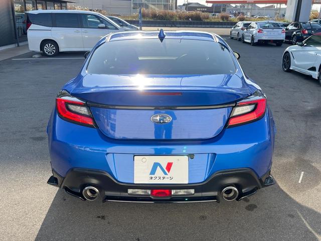 ＢＲＺ Ｒ　６速ＭＴ　ＳＴＩエアロパッケージ　ディスプレイオーディオ　バックカメラ　ドライブレコーダー　ＥＴＣ　クルーズコントロール　ＬＥＤヘッドライト　リアビークル　純正１７インチアルミホイール　スマートキー（16枚目）