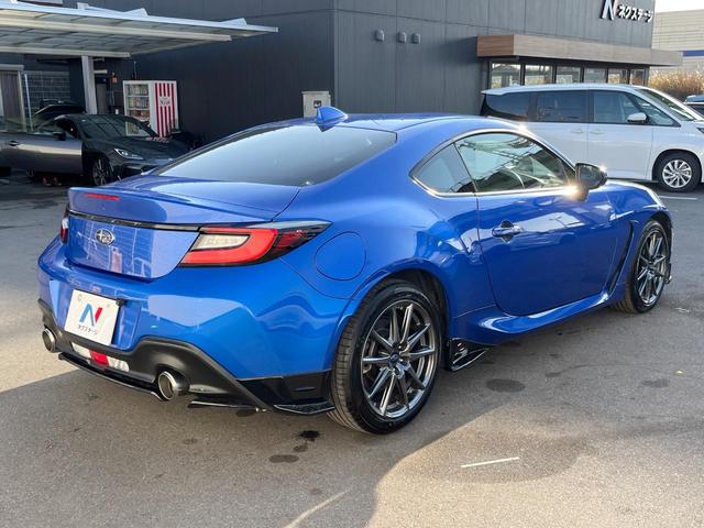 ＢＲＺ Ｒ　６速ＭＴ　ＳＴＩエアロパッケージ　ディスプレイオーディオ　バックカメラ　ドライブレコーダー　ＥＴＣ　クルーズコントロール　ＬＥＤヘッドライト　リアビークル　純正１７インチアルミホイール　スマートキー（25枚目）