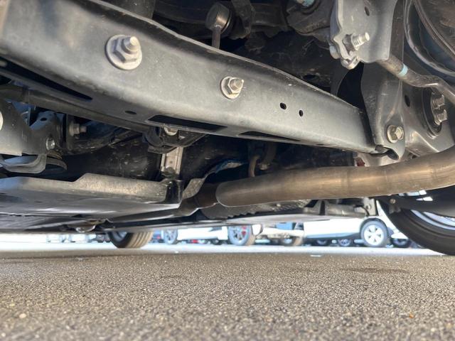 ＢＲＺ Ｒ　６速ＭＴ　ＳＴＩエアロパッケージ　ディスプレイオーディオ　バックカメラ　ドライブレコーダー　ＥＴＣ　クルーズコントロール　ＬＥＤヘッドライト　リアビークル　純正１７インチアルミホイール　スマートキー（32枚目）