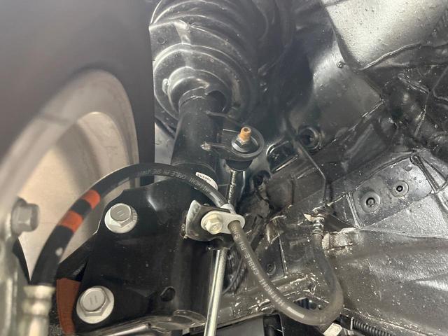 クロストレック リミテッド 4WD ルーフレール 寒冷地仕様 純正11.6型ナビ 全周囲カメラ 純正ドラレコ ETC シートヒーター メモリ付きパワーシート LEDヘッドライト&フォグ 純正18インチアルミ(21枚目)