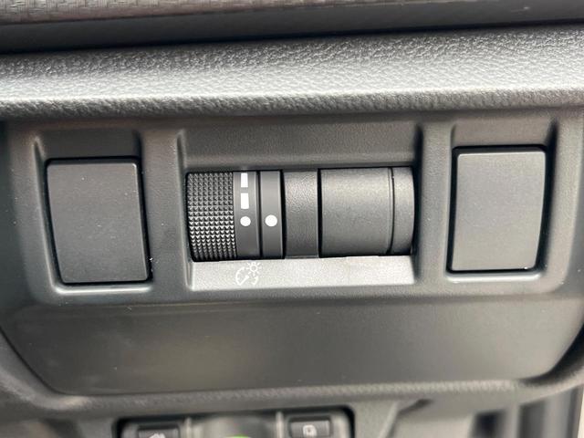 クロストレック リミテッド 4WD ルーフレール 寒冷地仕様 純正11.6型ナビ 全周囲カメラ 純正ドラレコ ETC シートヒーター メモリ付きパワーシート LEDヘッドライト&フォグ 純正18インチアルミ(46枚目)