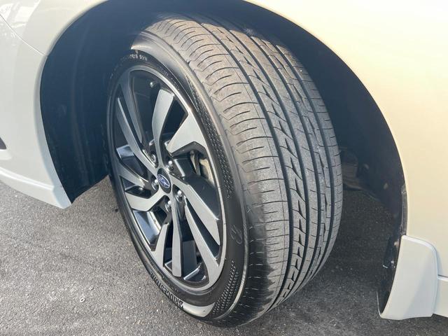 レガシィB4 リミテッド 後期型 サンルーフ オプショングリル 黒革シート 純正8型ビルトインナビ フロント・サイド・バックカメラ ドライブレコーダー ETC 全席シートヒーター・ハンドルヒーター メモリ付きパワーシート(31枚目)