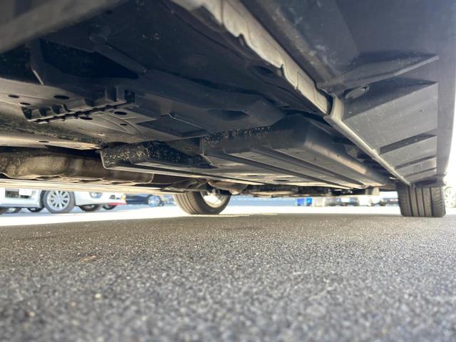 レヴォーグ 2.0GT-Sアイサイト アドバンスドセーフティパッケージ OPグリル LEDアクセサリーライナー 純正ビルトインナビ サイド・バックカメラ ETC パワーシート 革/スエードコンビシート ビルシュタインサス 純正18インチ(31枚目)