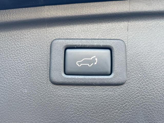 レガシィアウトバック X-ブレイク 特別仕様車 ルーフレール 純正8型ビルトインナビ フロント・サイド・バックカメラ パワーバックドア アイサイトセイフティ+ LEDアクセサリーリング 純正18インチアルミホイール ドラレコ ETC(3枚目)