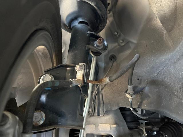 レガシィアウトバック X-ブレイク 特別仕様車 ルーフレール 純正8型ビルトインナビ フロント・サイド・バックカメラ パワーバックドア アイサイトセイフティ+ LEDアクセサリーリング 純正18インチアルミホイール ドラレコ ETC(21枚目)