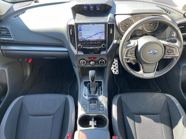 インプレッサスポーツ ２．０ｉ－Ｓアイサイト　アドバンスドセーフティパッケージ　ＳＴＩエアロ　ＳＴＩルーフスポイラー　ＬＥＤアクセサリーライナー　純正８型ビルトインナビ　バックカメラ　ドライブレコーダー　ＥＴＣ　パワーシート　純正１８インチアルミ（2枚目）