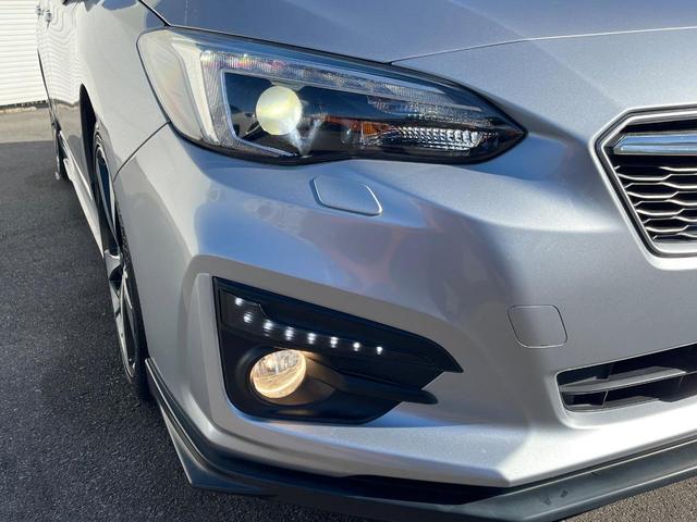 インプレッサスポーツ ２．０ｉ－Ｓアイサイト　アドバンスドセーフティパッケージ　ＳＴＩエアロ　ＳＴＩルーフスポイラー　ＬＥＤアクセサリーライナー　純正８型ビルトインナビ　バックカメラ　ドライブレコーダー　ＥＴＣ　パワーシート　純正１８インチアルミ（14枚目）