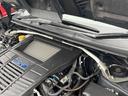 【STIタワーバー】お車の剛性を高めるタワーバーを装備。よりスムーズなコーナリング走行が可能となり、走りも楽しめます。