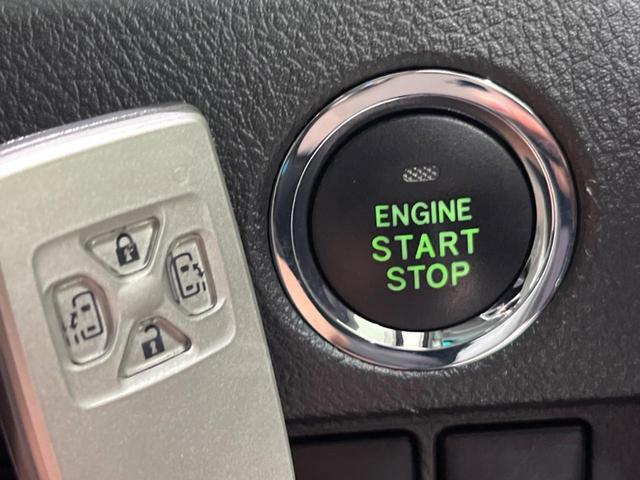 240S 純正ナビ 両側電動スライドドア 禁煙車 バックカメラ Bluetooth再生 ETC ドライブレコーダー ダブルエアコン スマートキー 純正18インチアルミ(7枚目)