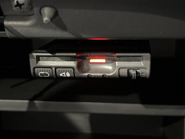 X DIG-S Vセレクション+セーフティ 禁煙車 純正SDナビ バックカメラ エマージェンシーブレーキ Bluetooth再生 フルセグTV ETC スマートキー 踏み間違い防止 車線逸脱警報 オートライト オートエアコン DVD再生(6枚目)