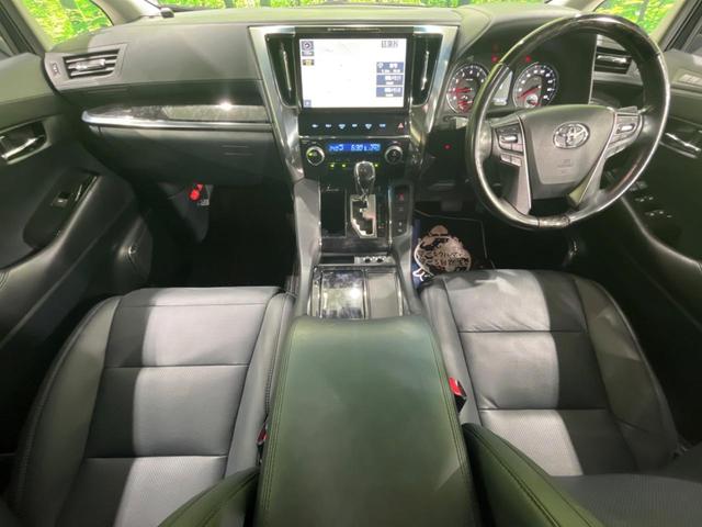2.5S Cパッケージ BIG-X9型ナビ フリップダウンモニター 両側電動スライドドア トヨタセーフティセンス 禁煙車 3眼LEDヘッドライト レーダークルーズコントロール バックカメラ Bluetooth再生 ドラレコ(2枚目)