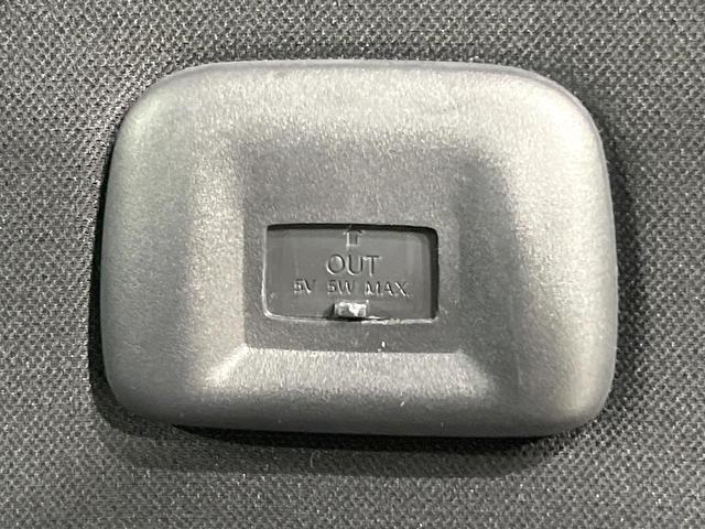 セレナ ハイウェイスターＶ　禁煙車　後席モニター　衝突軽減　純正９型ナビ　プロパイロット　両側電動ドア　全周囲カメラ　フルセグ　ＥＴＣ　Ｂｌｕｅｔｏｏｔｈ　ドラレコ　ＬＥＤヘッド　ＬＥＤフォグ　クリアランスソナー（41枚目）