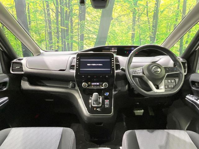 セレナ e-パワー ハイウェイスターV 禁煙車 純正9型ナビ 後席モニター 7人乗り 全周囲カメラ 両側電動ドア 衝突軽減 レーダークルーズ ETC Bluetooth ドラレコ フルセグ 前席シートヒーター スマートキー LEDヘッド(2枚目)