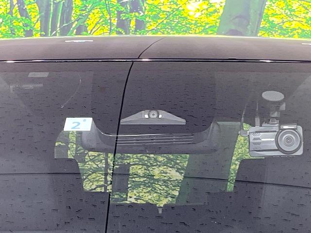 ヴォクシー S-Z 禁煙車 純正10.5型ディスプレイ 衝突軽減 後席モニター 両側電動ドア バックカメラ Bluetooth ETC フルセグ レーダークルコン シートヒーター クリアランスソナー DVD/CD再生(6枚目)