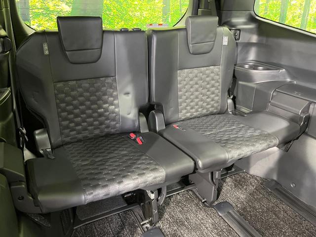 ヴォクシー S-Z 禁煙車 純正10.5型ディスプレイ 衝突軽減 後席モニター 両側電動ドア バックカメラ Bluetooth ETC フルセグ レーダークルコン シートヒーター クリアランスソナー DVD/CD再生(10枚目)