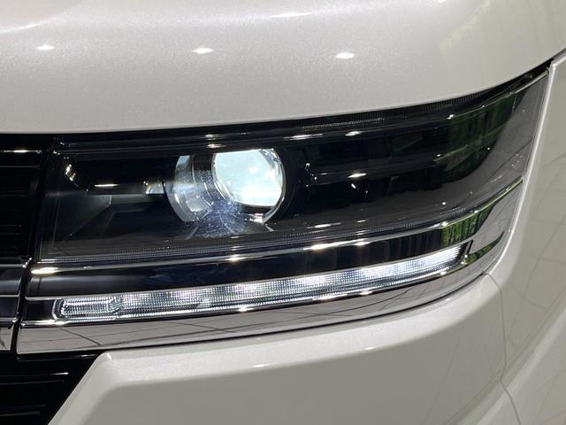 スペーシアカスタム ハイブリッドＸＳターボ　禁煙車　純正９型ディスプレイ　衝突軽減　全周囲カメラ　両側電動ドア　Ｂｌｕｅｔｏｏｔｈ　ＥＴＣ　フルセグ　レーダークルーズコントロール　パドルシフト　ＬＥＤヘッド　ＬＥＤフォグ　前席シートヒーター（72枚目）