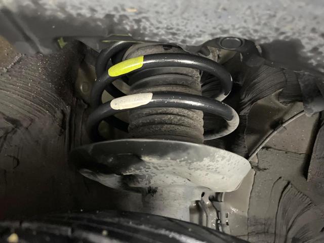 プリウス Sツーリングセレクション モデリスタフルエアロ 純正ナビ バックカメラ デジタルインナーミラー シートヒーター Bluetooth ドラレコ ETC 禁煙車 LEDヘッドライト LEDフォグ スマートキー 盗難防止装置(20枚目)