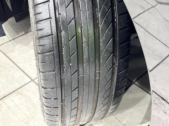 プリウス Sツーリングセレクション モデリスタフルエアロ 純正ナビ バックカメラ デジタルインナーミラー シートヒーター Bluetooth ドラレコ ETC 禁煙車 LEDヘッドライト LEDフォグ スマートキー 盗難防止装置(52枚目)