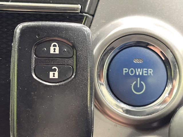 プリウスアルファ S 禁煙車 SDナビ ETC Bluetooh バックカメラ ドライブレコーダー スマートキー LEDヘッドライト LEDフォグ 純正16インチAW DVD/CD再生 オートライト 横滑り防止装置(7枚目)
