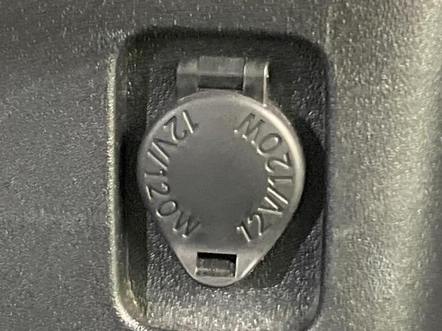 プリウスアルファ S 禁煙車 SDナビ ETC Bluetooh バックカメラ ドライブレコーダー スマートキー LEDヘッドライト LEDフォグ 純正16インチAW DVD/CD再生 オートライト 横滑り防止装置(35枚目)