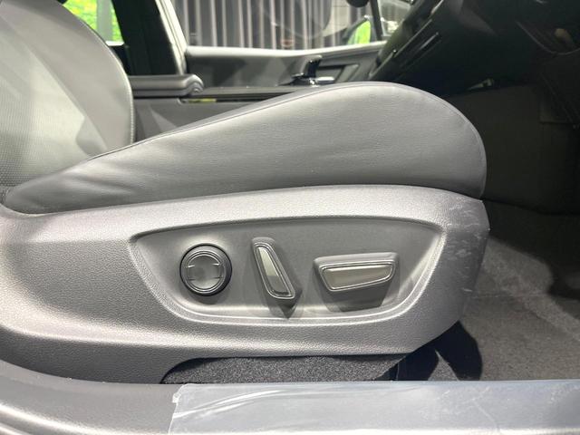 プリウス Z 禁煙車 全周囲カメラ 純正12.3型ディスプレイオーディオ 衝突軽減 ETC Bluetooh レーダークルーズ LEDヘッド クリアランスソナー 運転席パワーシート 純正19インチAW(56枚目)