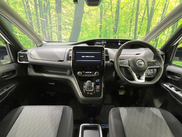 セレナ e-パワー ハイウェイスターV 禁煙車 後席モニター 純正9型ナビ プロパイロット 衝突軽減 両側電動ドア バックカメラ Bluetooth ETC ドラレコ フルセグ レーダークルーズ LEDヘッド オートエアコン スマートキー(2枚目)