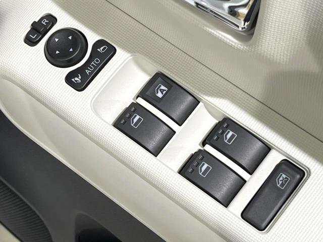 ムーヴキャンバス ストライプスG 届出済未使用車 衝突軽減 両側電動ドア クリアランスソナー スマートキー LEDヘッド オートハイビーム オートエアコン LEDフォグ 前席シートヒーター 電動格納ミラー ベンチシート 衝突安全ボディ(32枚目)