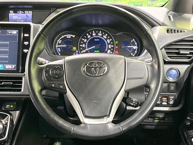 ノア ハイブリッドＳｉ　後期　禁煙車　後席モニター　純正１０型ナビ　衝突軽減　両側電動ドア　バックカメラ　Ｂｌｕｅｔｏｏｔｈ　ＥＴＣ　フルセグ　クルーズコントロール　クリアランスソナー　シートベンチレーション　ＬＥＤヘッド（12枚目）