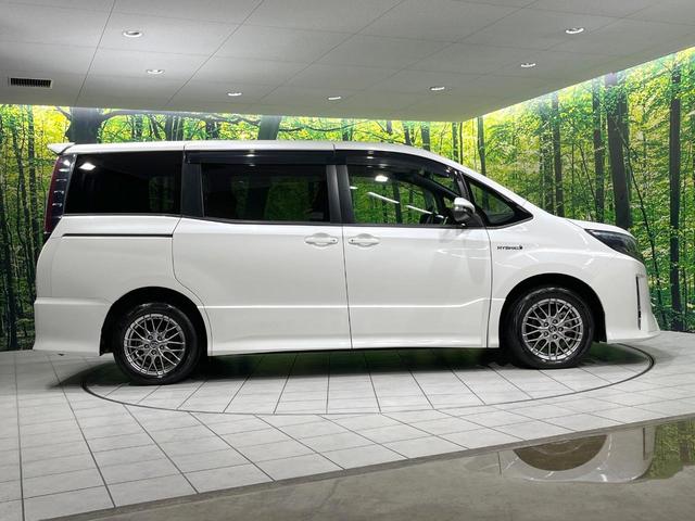 ノア ハイブリッドＳｉ　後期　禁煙車　後席モニター　純正１０型ナビ　衝突軽減　両側電動ドア　バックカメラ　Ｂｌｕｅｔｏｏｔｈ　ＥＴＣ　フルセグ　クルーズコントロール　クリアランスソナー　シートベンチレーション　ＬＥＤヘッド（70枚目）