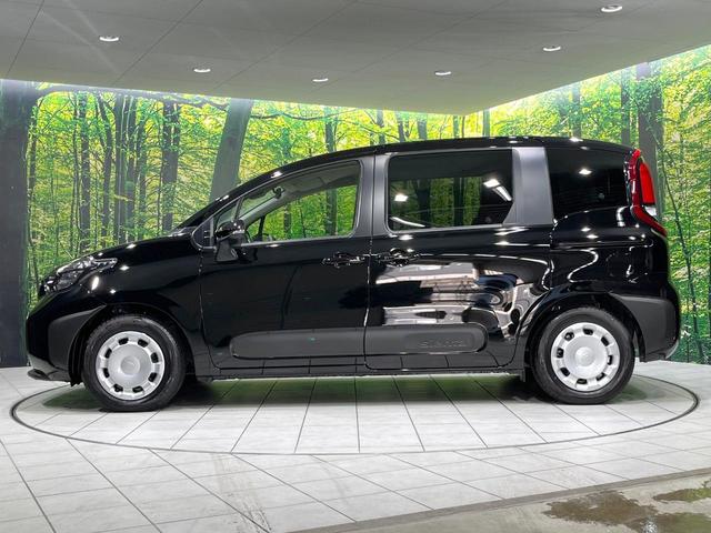 シエンタ ハイブリッドX 登録済未使用車 トヨタセーフティセンス 電動スライドドア レーダークルーズコントロール クリアランスソナー LEDヘッド スマートキー オートライト オートエアコン 電動格納ミラー(25枚目)