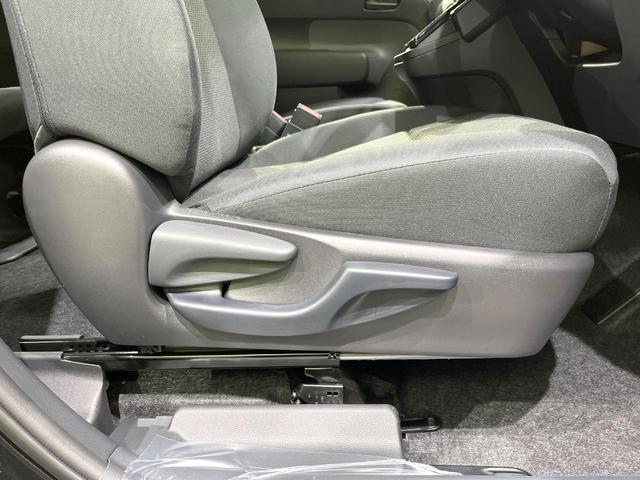 シエンタ ハイブリッドX 登録済未使用車 トヨタセーフティセンス 電動スライドドア レーダークルーズコントロール クリアランスソナー LEDヘッド スマートキー オートライト オートエアコン 電動格納ミラー(33枚目)