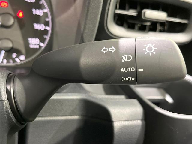 シエンタ ハイブリッドX 登録済未使用車 トヨタセーフティセンス 電動スライドドア レーダークルーズコントロール クリアランスソナー LEDヘッド スマートキー オートライト オートエアコン 電動格納ミラー(38枚目)