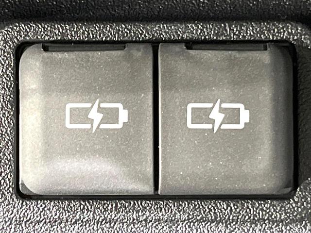 シエンタ ハイブリッドX 登録済未使用車 トヨタセーフティセンス 電動スライドドア レーダークルーズコントロール クリアランスソナー LEDヘッド スマートキー オートライト オートエアコン 電動格納ミラー(44枚目)