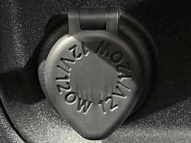 シエンタ ハイブリッドX 登録済未使用車 トヨタセーフティセンス 電動スライドドア レーダークルーズコントロール クリアランスソナー LEDヘッド スマートキー オートライト オートエアコン 電動格納ミラー(45枚目)