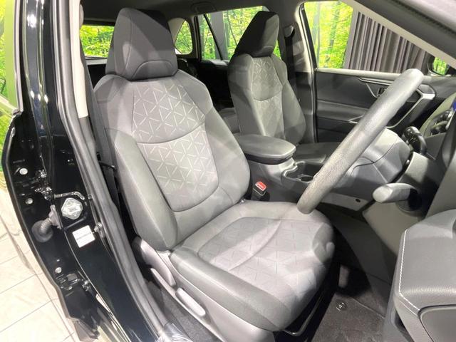 RAV4 ハイブリッドX 禁煙車 純正8型ディスプレイ 衝突軽減 バックカメラ Bluetooth ETC ドライブレコーダー フルセグ レーダークルーズコントロール LEDヘッド クリアランスソナー スマートキー(8枚目)