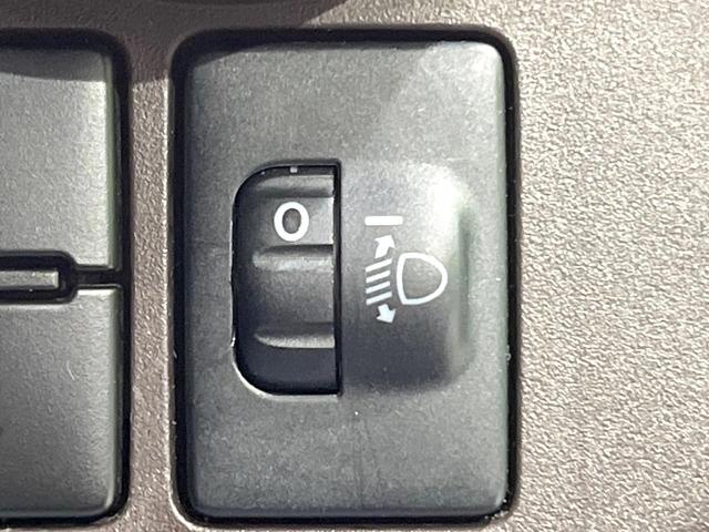 ルーミー Ｘ　Ｓ　禁煙車　純正ナビ　バックカメラ　電動スライドドア　コーナーセンサー　スマートアシスト　ＥＴＣ　Ｂｌｕｅｔｏｏｔｈ　横滑り防止　オートマチックハイビーム　プッシュスタート　ステアリングスイッチ（34枚目）