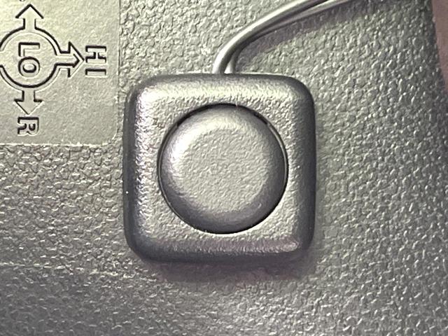 ルーミー Ｘ　Ｓ　禁煙車　純正ナビ　バックカメラ　電動スライドドア　コーナーセンサー　スマートアシスト　ＥＴＣ　Ｂｌｕｅｔｏｏｔｈ　横滑り防止　オートマチックハイビーム　プッシュスタート　ステアリングスイッチ（44枚目）