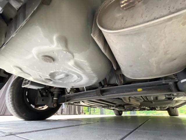 シエンタ Ｘ　モデリスタエアロ　７人乗り　純正ナビ　バックカメラ　Ｂｌｕｅｔｏｏｔｈ　スマートキー　ＥＴＣ　電動スライドドア　アイドリングストップ　横滑り防止（23枚目）