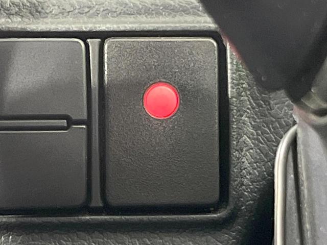 シエンタ Ｘ　モデリスタエアロ　７人乗り　純正ナビ　バックカメラ　Ｂｌｕｅｔｏｏｔｈ　スマートキー　ＥＴＣ　電動スライドドア　アイドリングストップ　横滑り防止（31枚目）