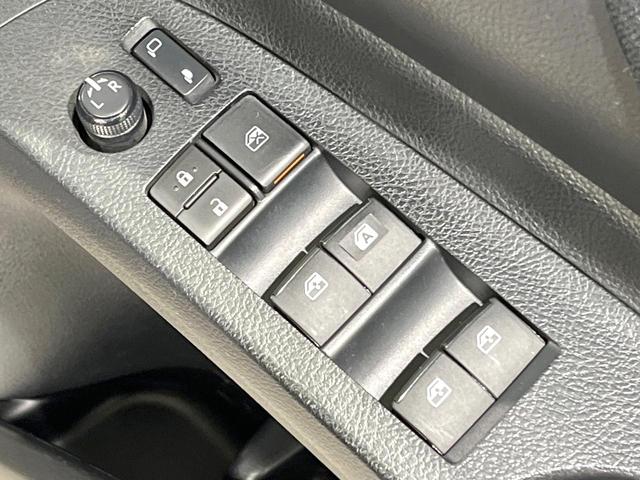 シエンタ Ｘ　モデリスタエアロ　７人乗り　純正ナビ　バックカメラ　Ｂｌｕｅｔｏｏｔｈ　スマートキー　ＥＴＣ　電動スライドドア　アイドリングストップ　横滑り防止（41枚目）