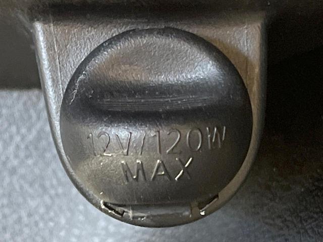 シエンタ Ｘ　モデリスタエアロ　７人乗り　純正ナビ　バックカメラ　Ｂｌｕｅｔｏｏｔｈ　スマートキー　ＥＴＣ　電動スライドドア　アイドリングストップ　横滑り防止（45枚目）