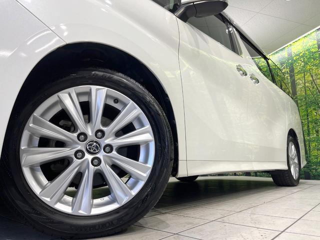 ヴェルファイア ２．５Ｚ　Ａエディション　純正９型ナビ　バックカメラ　両側電動スライドドア　レーダークルーズ　Ｂｌｕｅｔｏｏｔｈ　ＥＴＣ　禁煙車　スマートキー　クリアランスソナー　電動格納ミラー　電動パーキング　プライバシーガラス（14枚目）