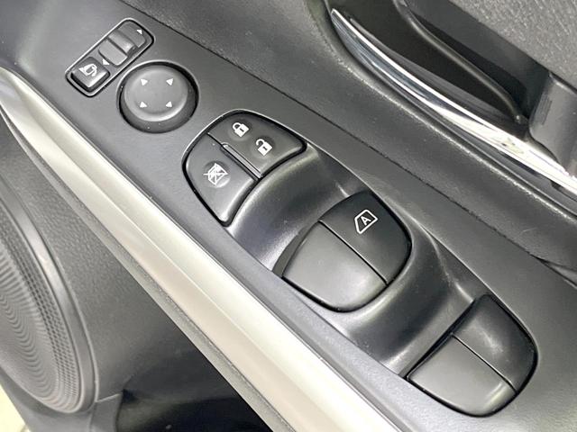 キックス Ｘ　禁煙車　１０型ナビ　プロパイロット　衝突軽減　全周囲カメラ　ＥＴＣ　Ｂｌｕｅｔｏｏｈ　ドライブレコーダー　フルセグＴＶ　前席シートヒーター　レーダークルーズ　　デジタルインナーミラー　スマートキー（32枚目）