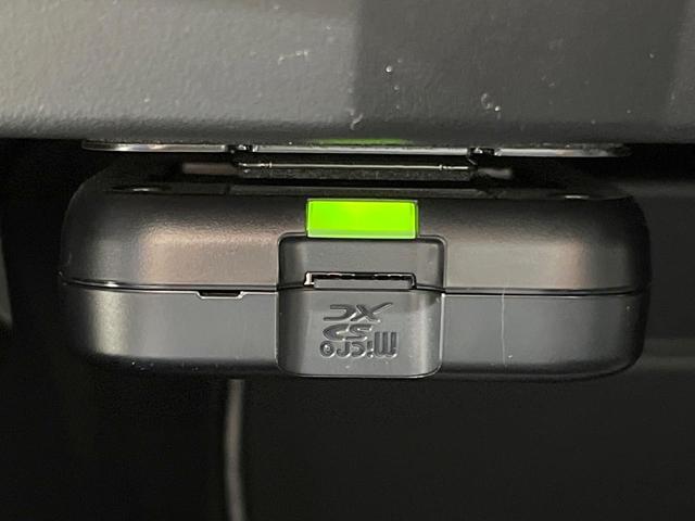 キックス Ｘ　禁煙車　１０型ナビ　プロパイロット　衝突軽減　全周囲カメラ　ＥＴＣ　Ｂｌｕｅｔｏｏｈ　ドライブレコーダー　フルセグＴＶ　前席シートヒーター　レーダークルーズ　　デジタルインナーミラー　スマートキー（52枚目）