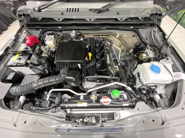 ジムニーシエラ ＪＣ　禁煙車　４ＷＤ　衝突軽減　ＳＤナビ　Ｂｌｕｅｔｏｏｔｈ　ＥＴＣ　フルセグ　クルーズコントロール　クリアランスソナー　前席シートヒーター　純正１５インチＡＷ　電動格納ミラー　ＬＥＤヘッド　スマートキー（18枚目）
