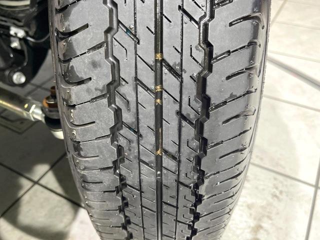 ジムニーシエラ ＪＣ　禁煙車　４ＷＤ　衝突軽減　ＳＤナビ　Ｂｌｕｅｔｏｏｔｈ　ＥＴＣ　フルセグ　クルーズコントロール　クリアランスソナー　前席シートヒーター　純正１５インチＡＷ　電動格納ミラー　ＬＥＤヘッド　スマートキー（50枚目）