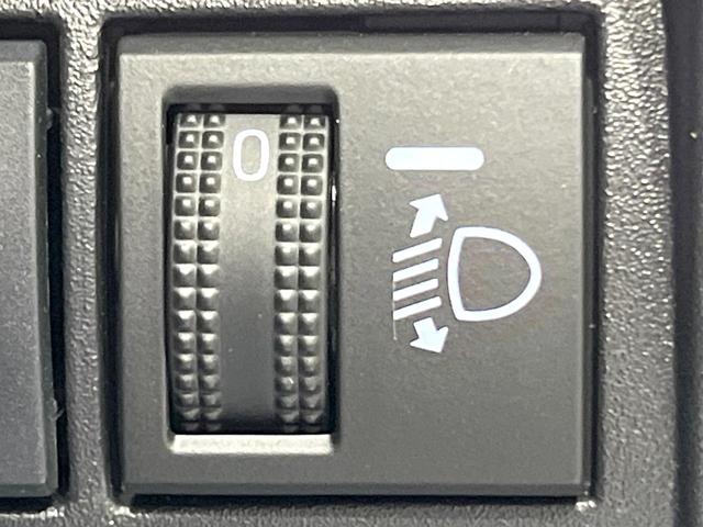 ヤリス Ｘ　禁煙車　ディスプレイオーディオ　衝突軽減　バックカメラ　ドラレコ　ＥＴＣ　Ｂｌｕｅｔｏｏｔｈ　アイドリングストップ　電動格納ミラー　盗難防止装置　スマートキー　横滑り防止装置　車線逸脱機能（33枚目）