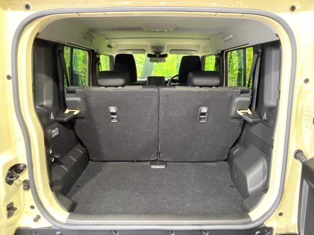 ジムニーノマド ＦＣ　登録済未使用車　４ＷＤ　衝突軽減　レーダークルーズコントロール　クリアランスソナー　ＬＥＤヘッド　前席シートヒーター　純正１５インチＡＷ　スマートキー　オートライト　オートエアコン　電動格納ミラー（10枚目）