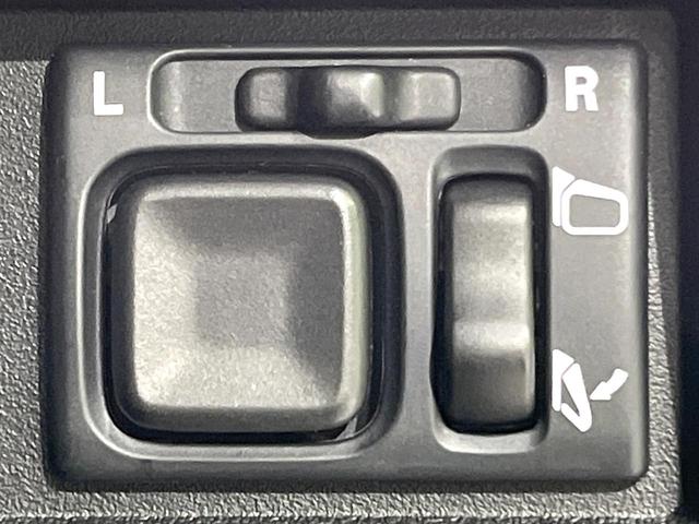 ジムニーノマド ＦＣ　登録済未使用車　４ＷＤ　衝突軽減　レーダークルーズコントロール　クリアランスソナー　ＬＥＤヘッド　前席シートヒーター　純正１５インチＡＷ　スマートキー　オートライト　オートエアコン　電動格納ミラー（31枚目）