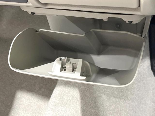 エブリイワゴン ＰＺターボスペシャル　登録済未使用車　衝突軽減　両側電動スライドドア　クリアランスソナー　ＬＥＤヘッド　スマートキー　運転席シートヒーター　純正１４インチＡＷ　オートエアコン　オートライト　パワーウィンドウ（46枚目）